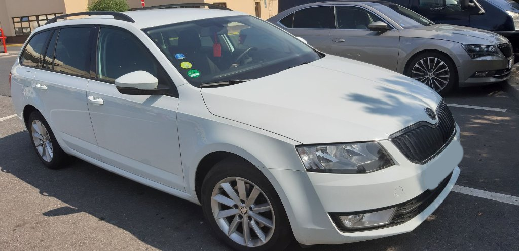 Škoda Octavia III
Klikni pro větší podrobný obrázek