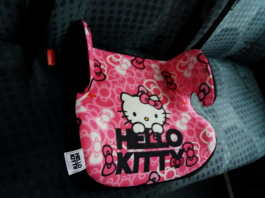 Autosedačka – podsedáky pro 15-36 kg. (nejlépe pro děti nad 130 cm)